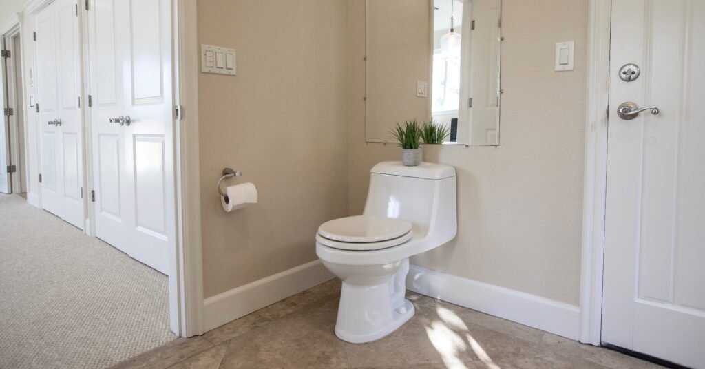 American Standard Colony ADA Compliant Elongated Toilet